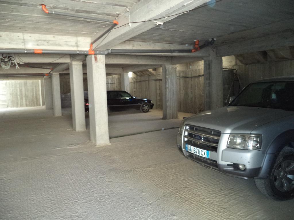 Guest House Solive Himare Bagian luar foto
